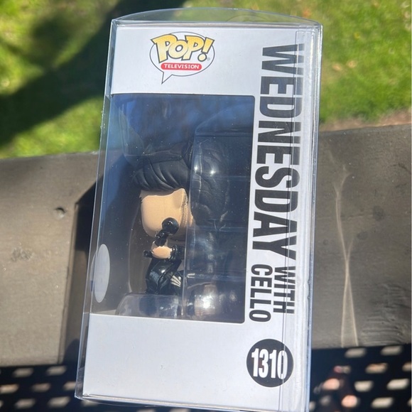 Wednesday Addams Cello Funko Pop 1310 - Picture 5 of 5